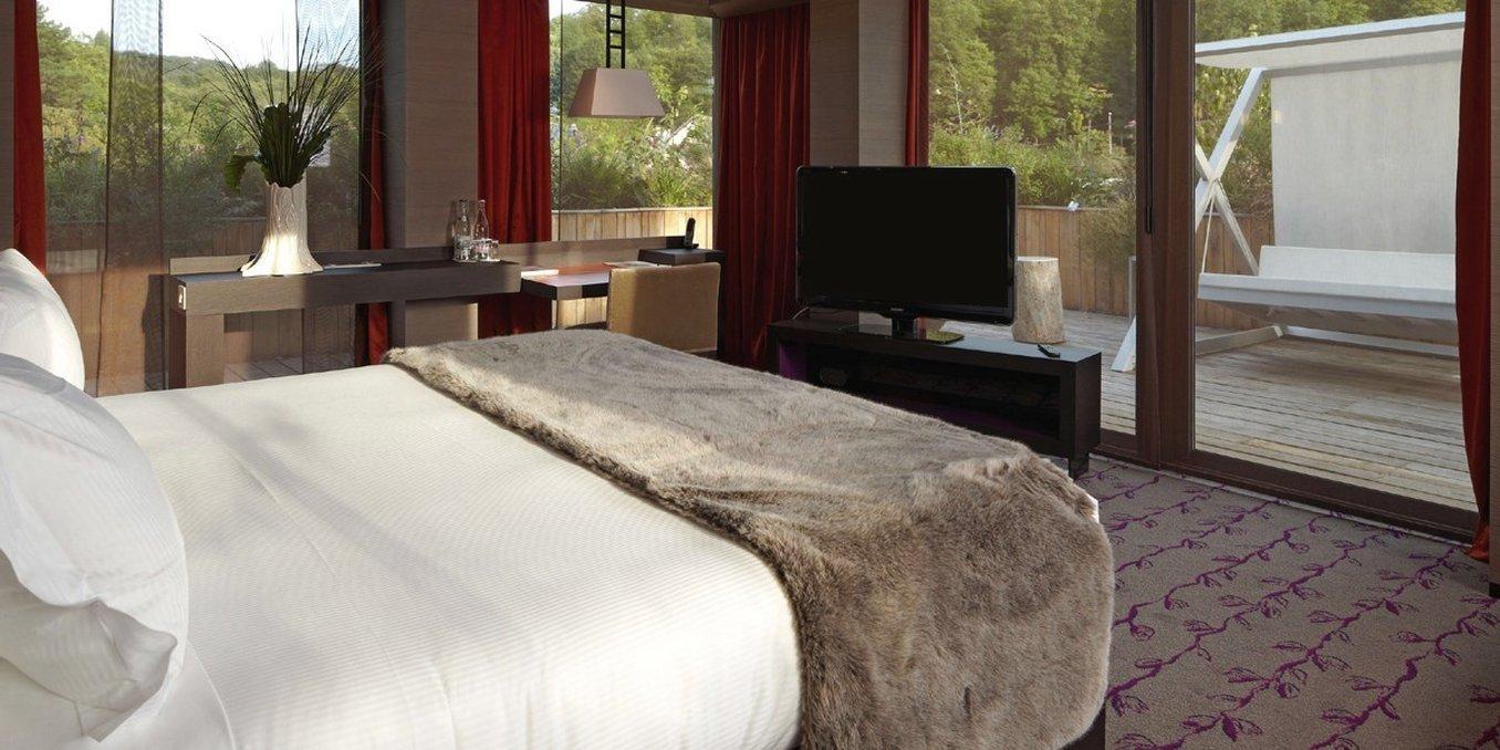 Hotel Chateau De Mery מראה חיצוני תמונה