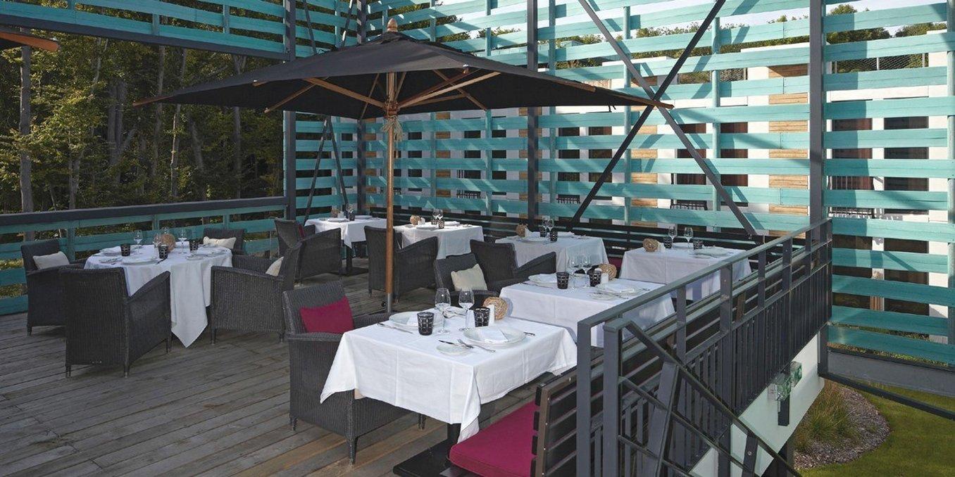 Hotel Chateau De Mery מראה חיצוני תמונה