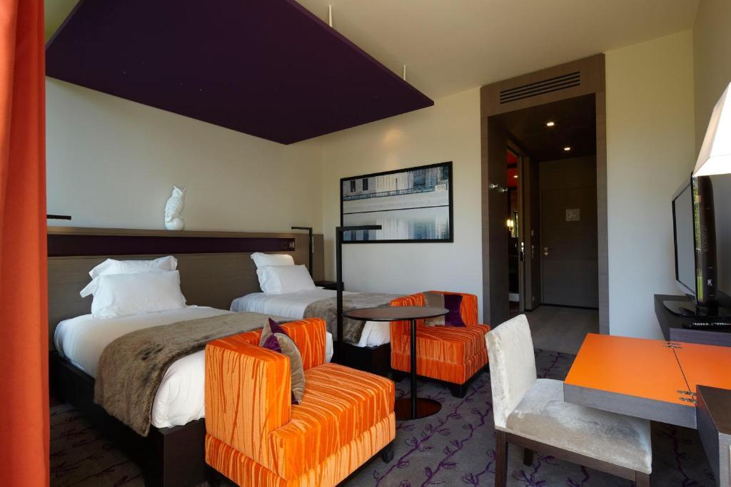 Hotel Chateau De Mery חדר תמונה